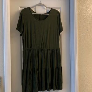Cute Olive green dress 🫒